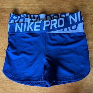 Nike Pro Intertwist spandex shorts